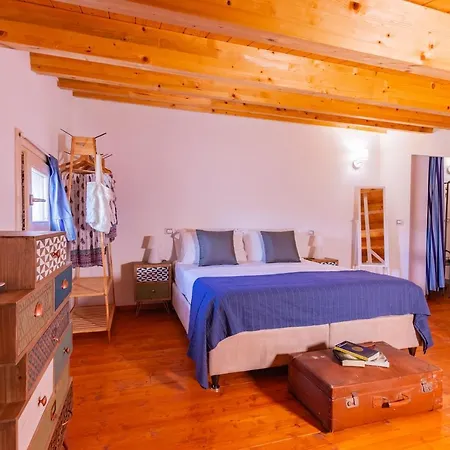 Front Holiday home Calabernardo